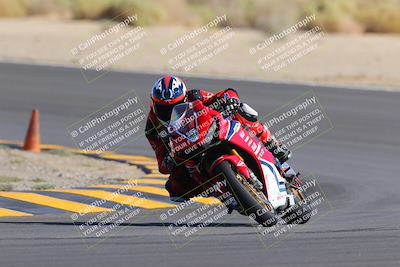 media/Oct-08-2022-SoCal Trackdays (Sat) [[1fc3beec89]]/Turn 10 (945am)/